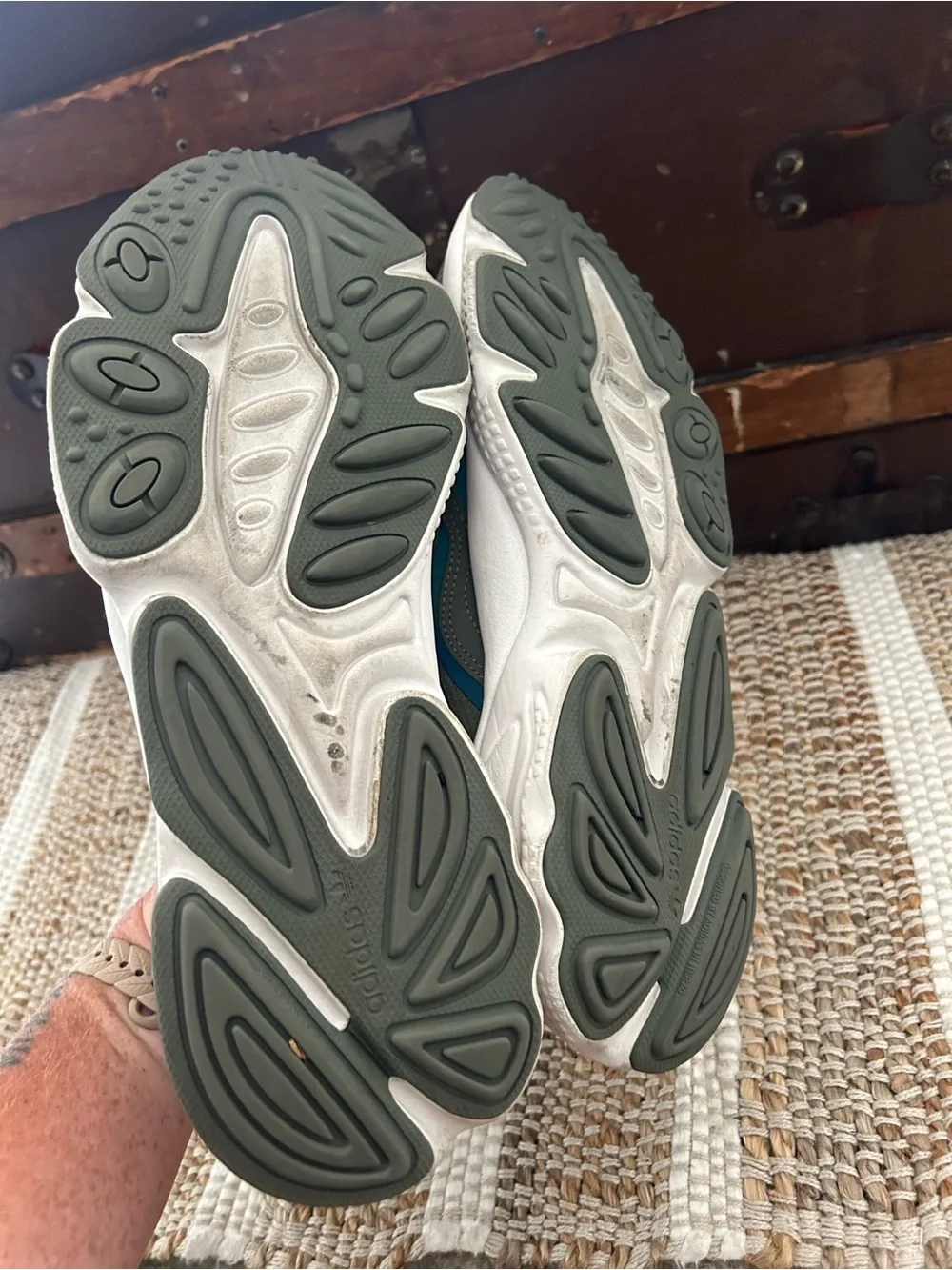 adidas Ozweego Men’s Low Top Lace Up Sneaker Green/Gray/White Rubber